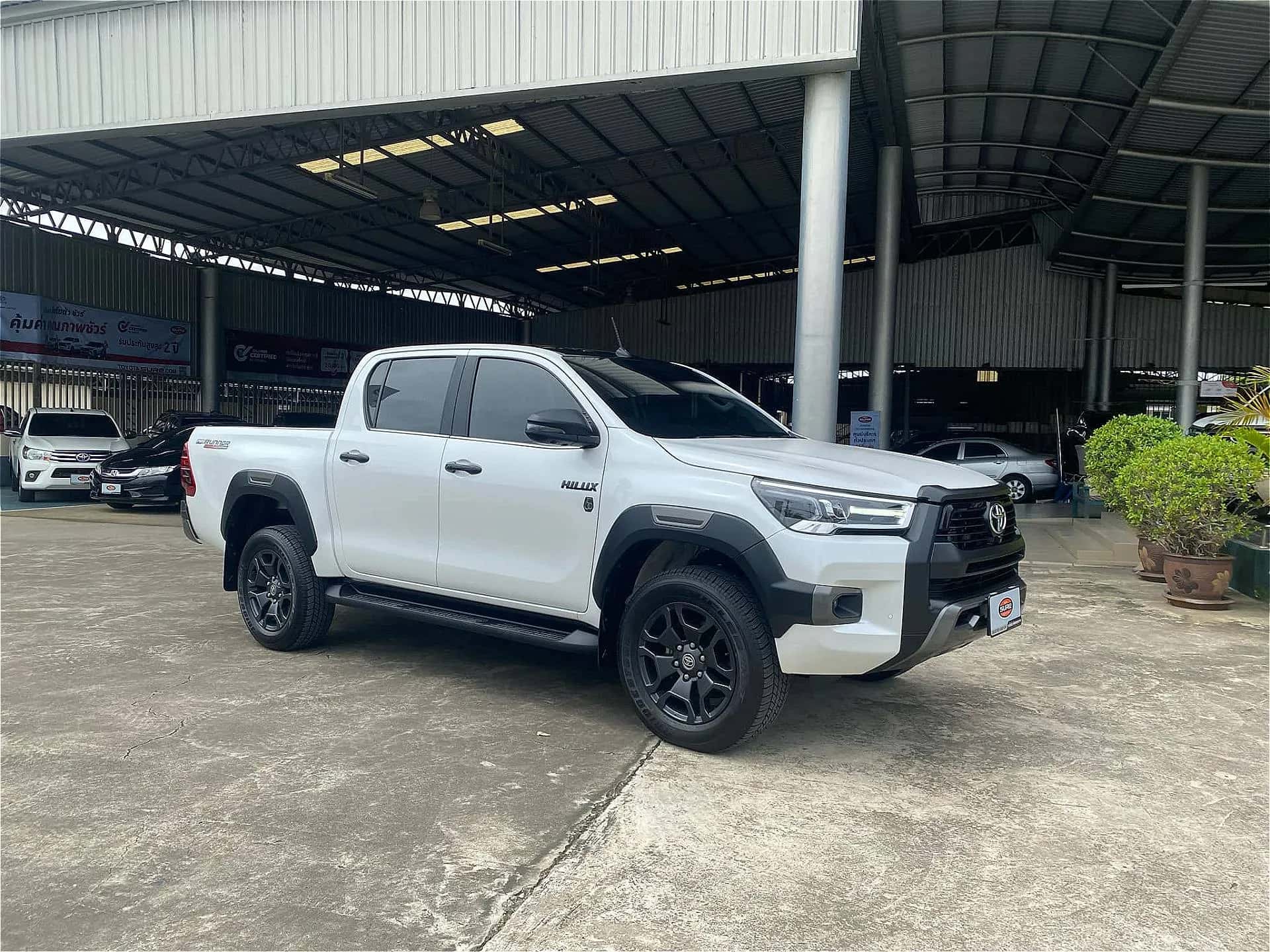 Carousel Image 0