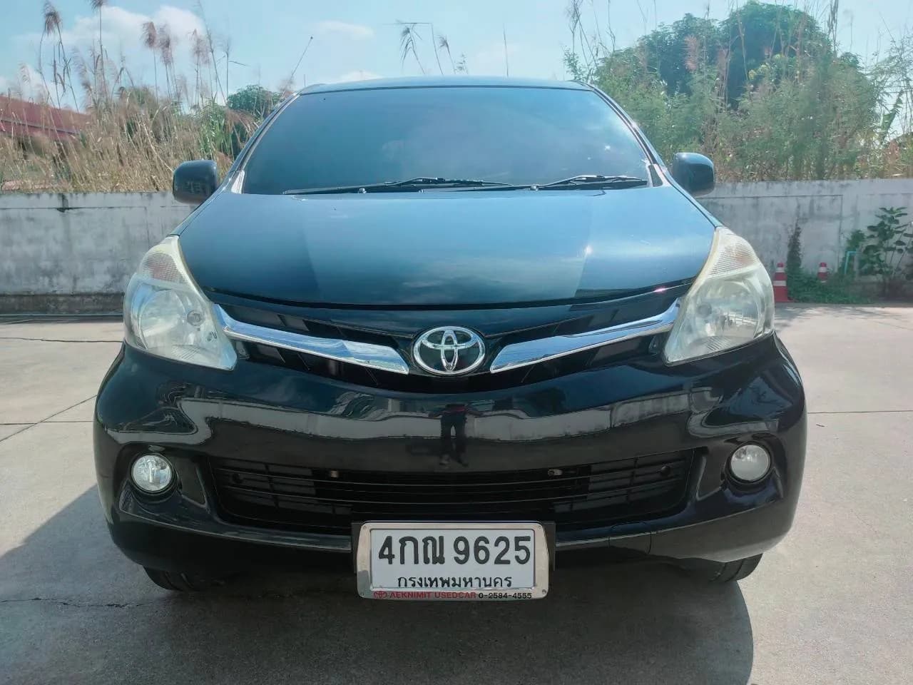 Carousel thumbnail 2